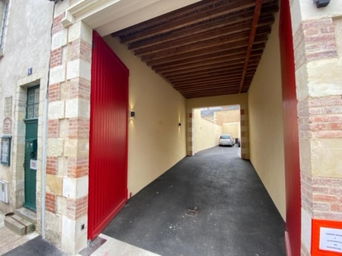 Ecole 103 Apartment La Fleche Bagian luar foto